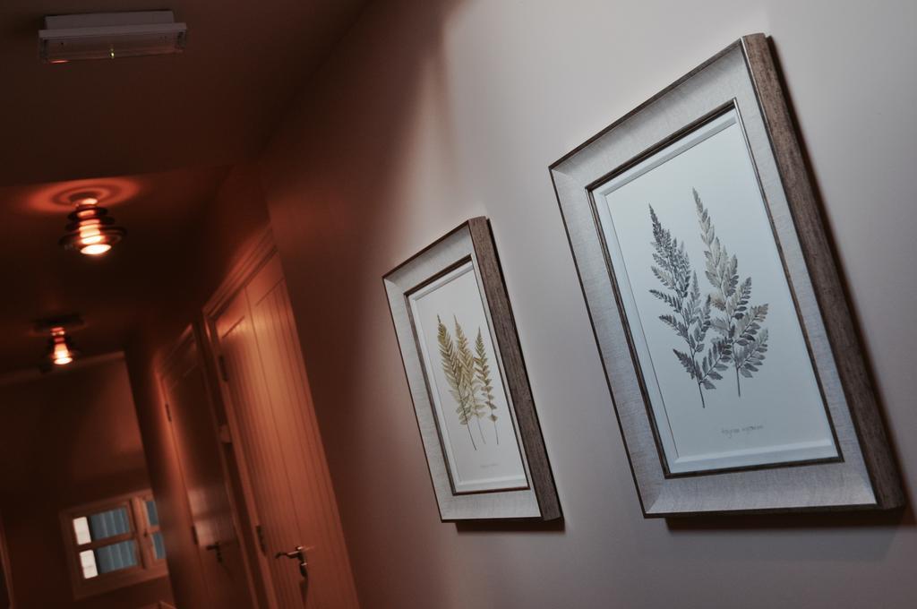 バーンスタプル Pyne Arms Bed & Breakfast エクステリア 写真